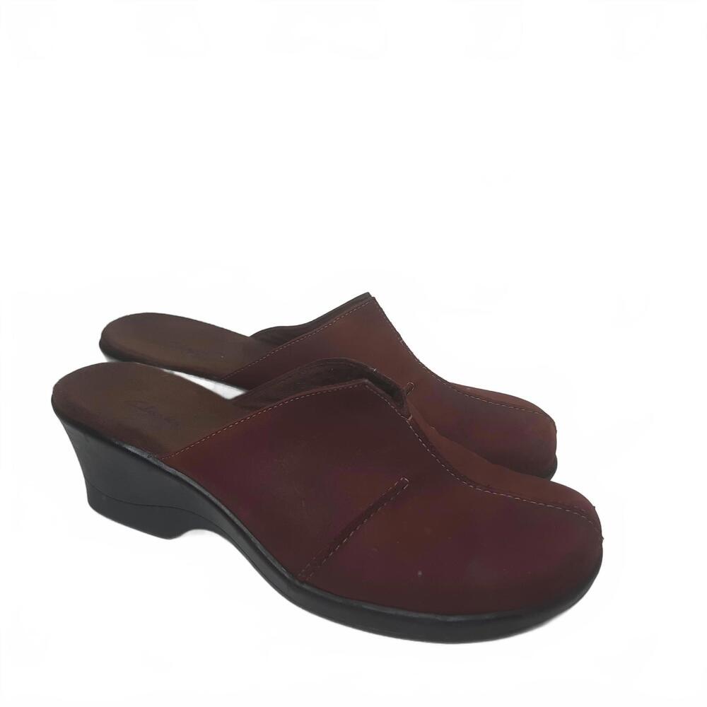 Clarks Women's Suede‎ Clogs Mules Size 7.5